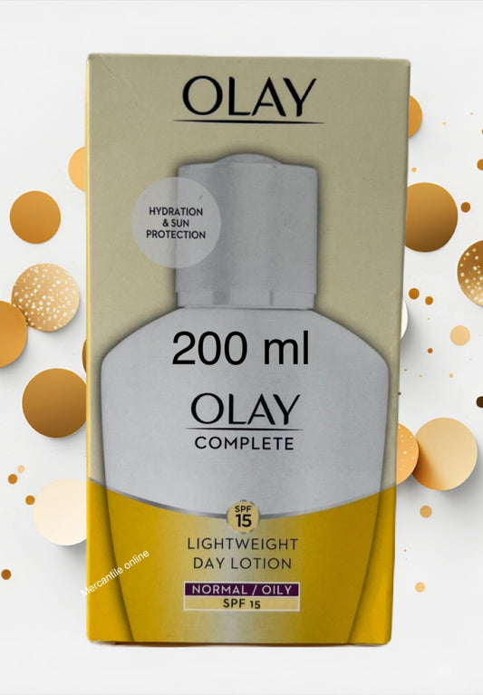 OLAY SPF15 Complete Lightweight Moisturiser Day Fluid Normal Oily 200 Ml